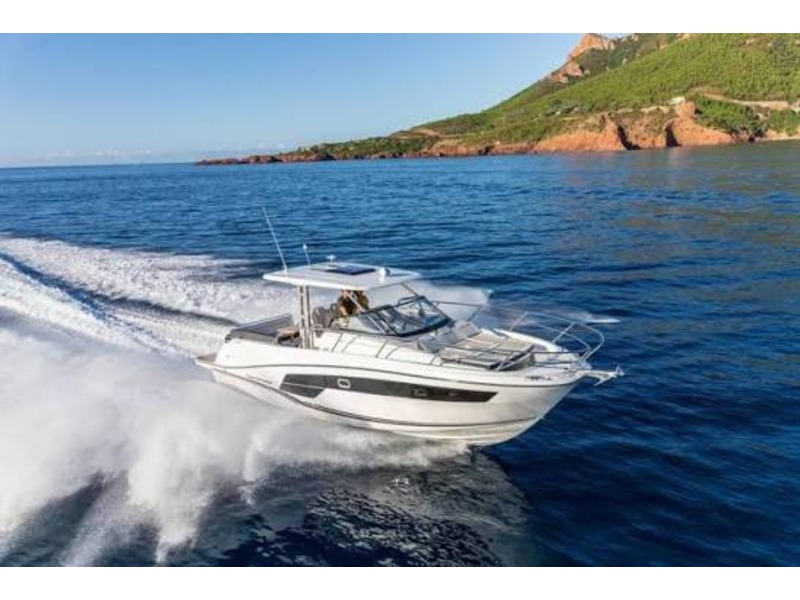 Cap Camarat 10.50 WA