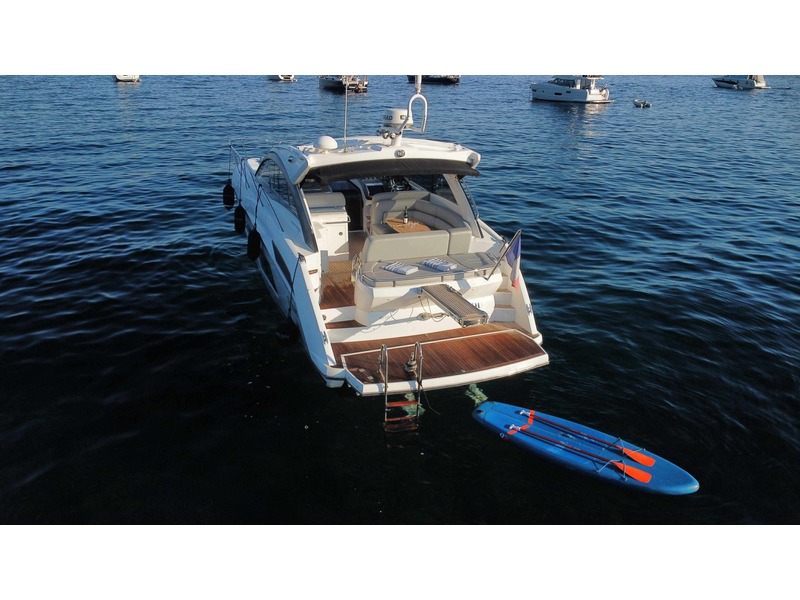 SUNSEEKER Portofino 40
